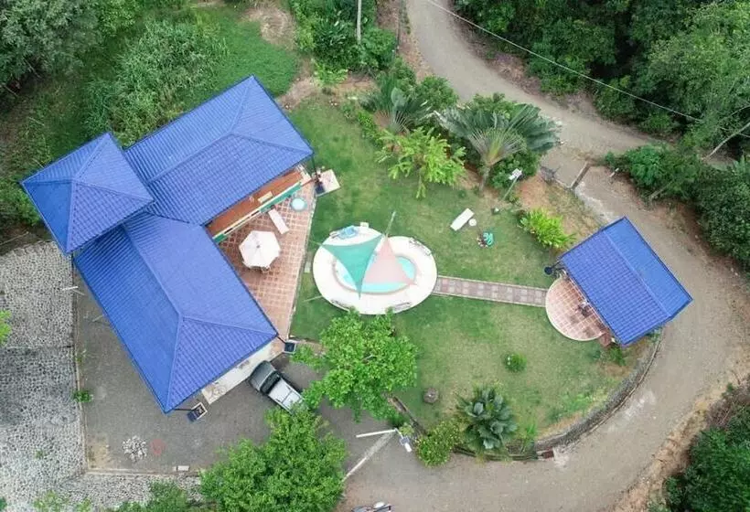 ペンション Yethan House