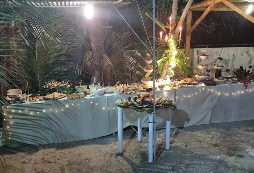 Lomakeskus Camotes Hidden Huts Rooms Bar Restaurant