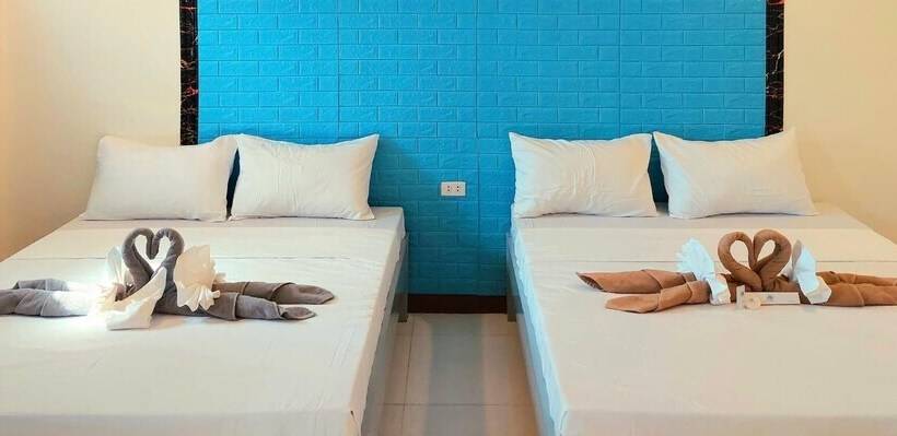 Sweet Mermaids Hotel And Restobar