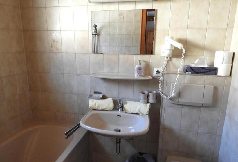 ペンション Apart Himmel Raich