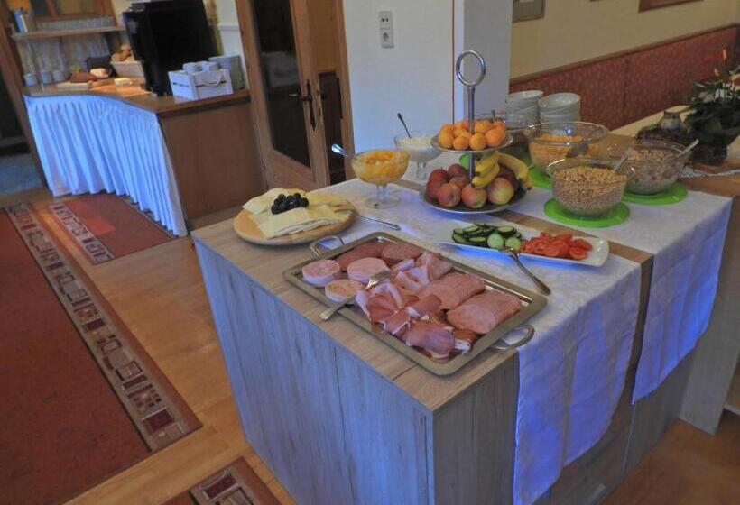 ペンション Apart Himmel Raich