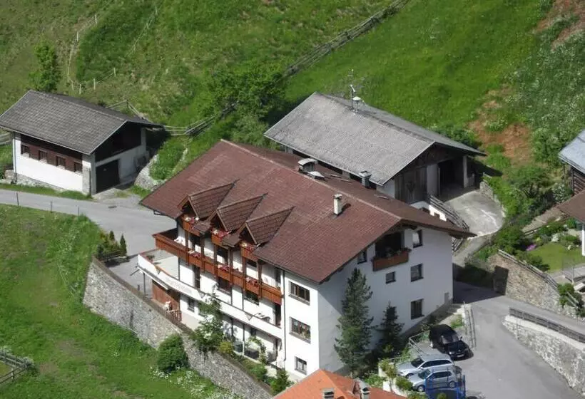 Majatalo Apart Himmel Raich