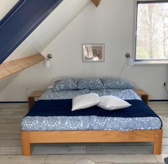 צימר Idyllic Farmhouse