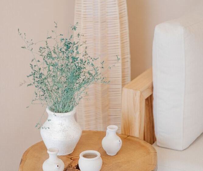 تختخواب و صبحانه Yam Suites