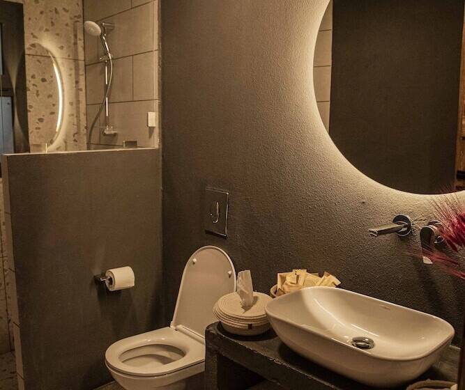 تختخواب و صبحانه Yam Suites