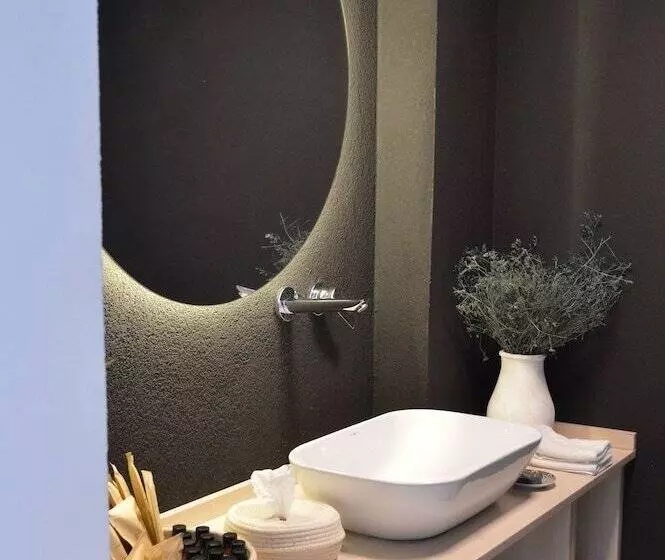 تختخواب و صبحانه Yam Suites