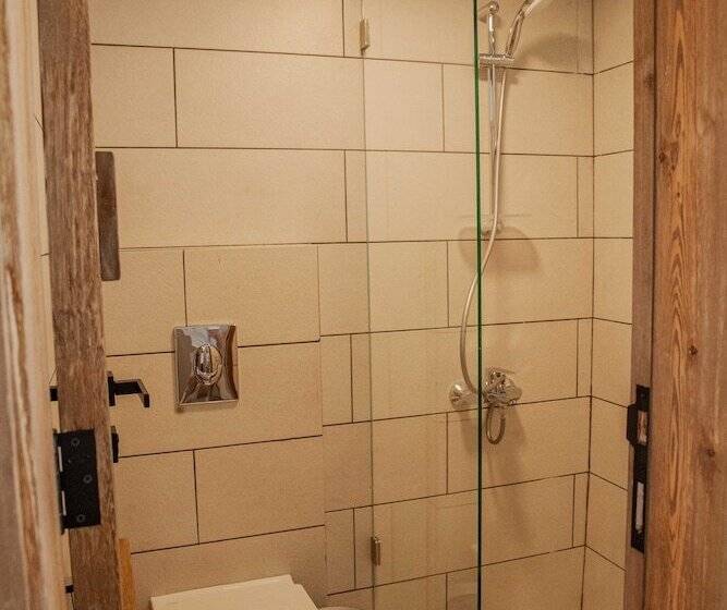 تختخواب و صبحانه Yam Suites