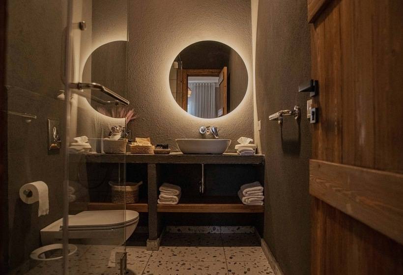 تختخواب و صبحانه Yam Suites