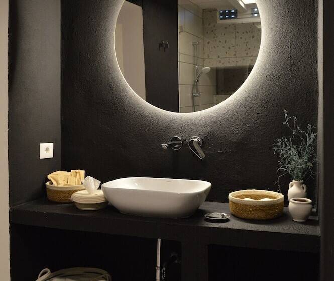 تختخواب و صبحانه Yam Suites