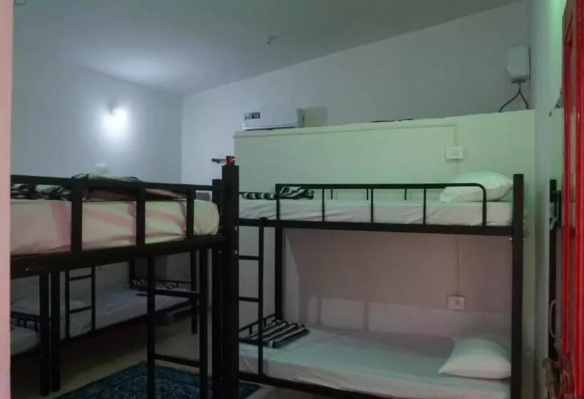 Footloose Hostel