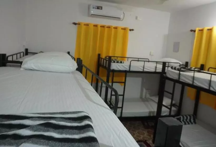 Footloose Hostel