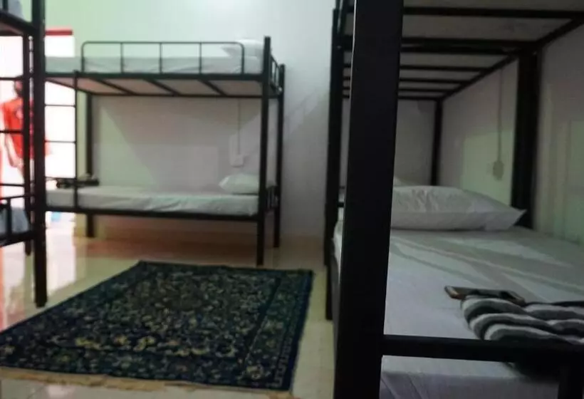 Footloose Hostel