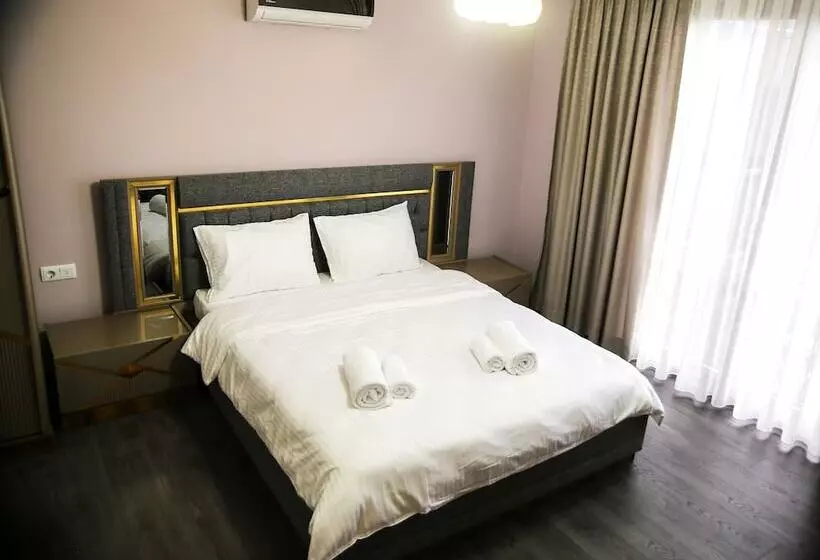 Gazi Oglu Suite