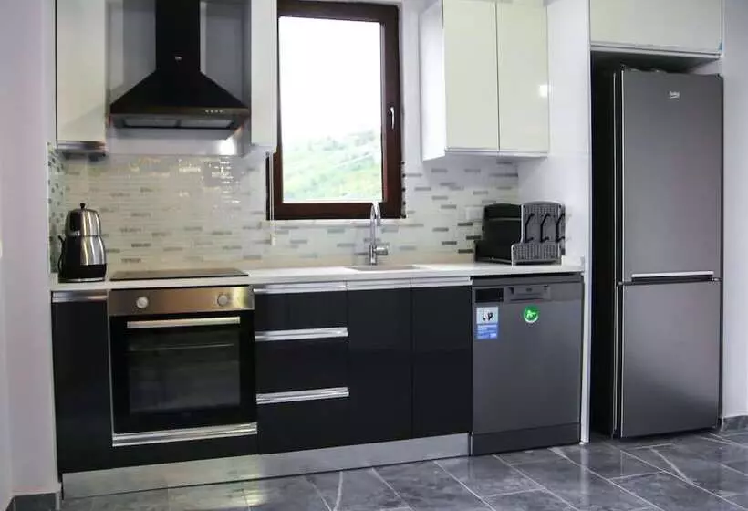 Gazi Oglu Suite