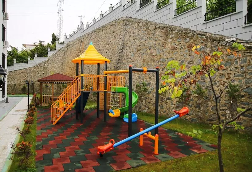 Gazi Oglu Suite
