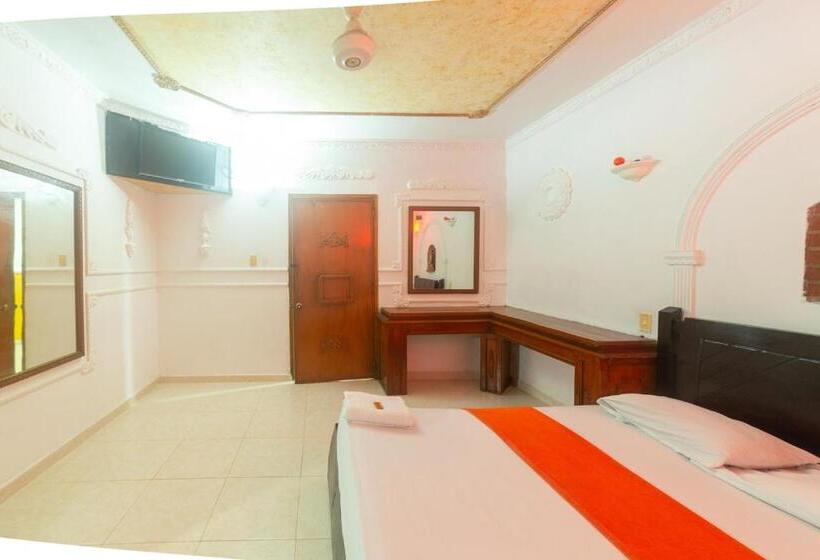 مسافرخانه Avenida53