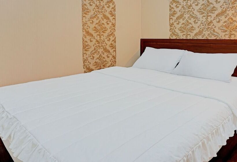 Otel Capital O 92228 Cozy Bromo Homestay