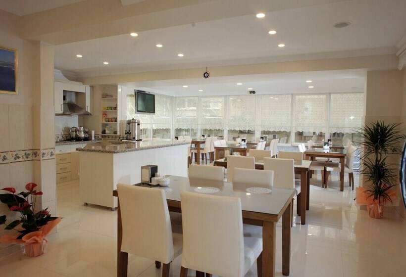 Отель Gönen Palmiye Butik Pansiyon