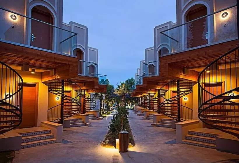 Hotelli Halal Paradise Didim