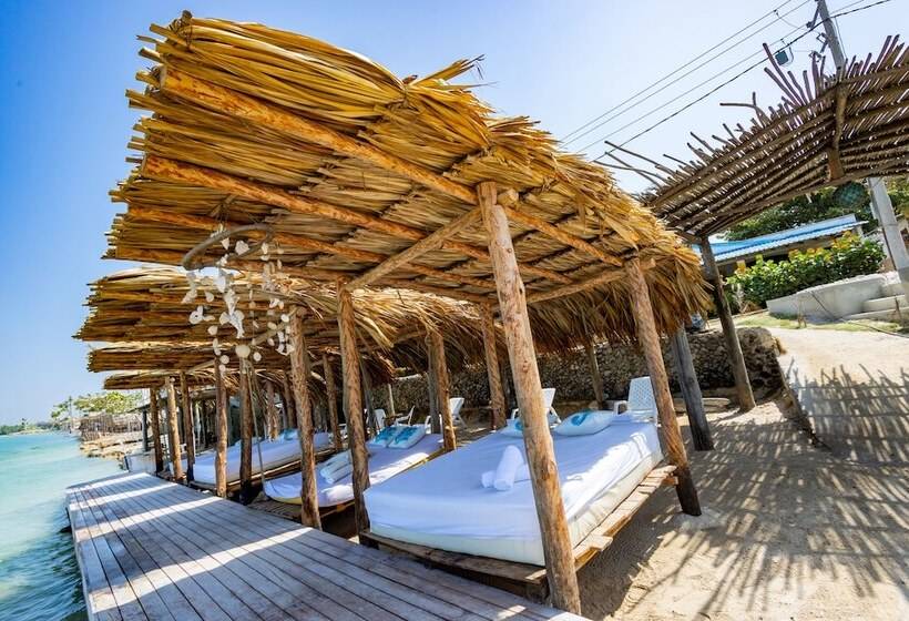 Marazao Beach Hotel & Spa