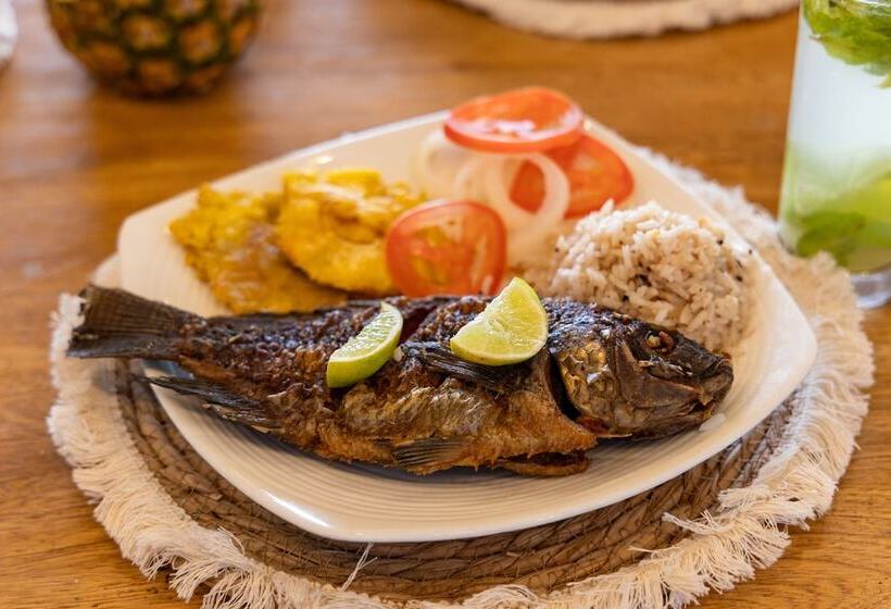 Marazao Beach Hotel & Spa