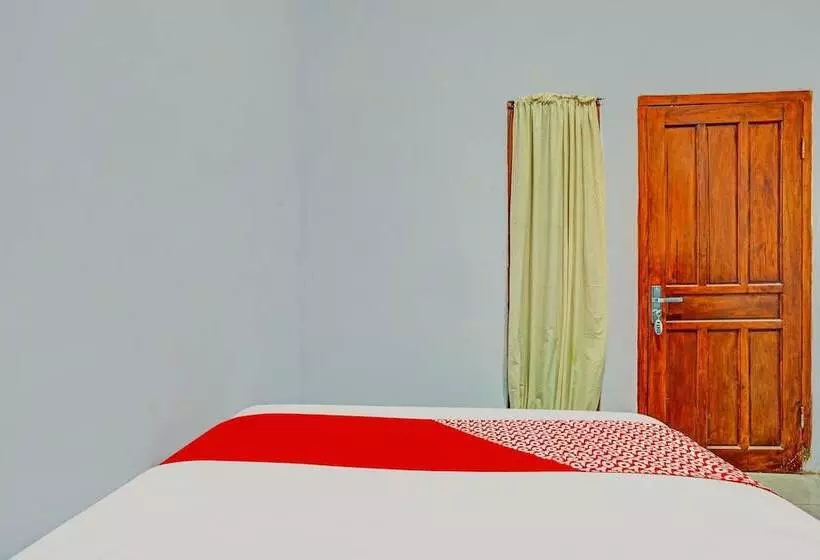 Hotelli Menara Sakti Syariah Homestay By Oyo