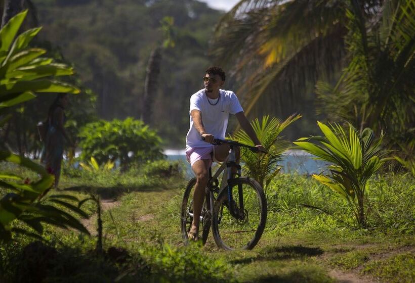 هتل Saranda Boutique