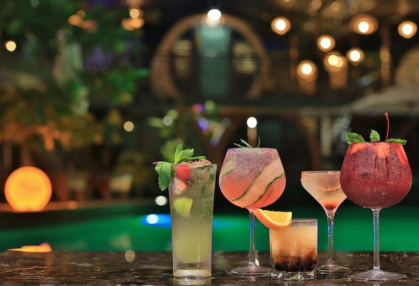 هتل Saranda Boutique