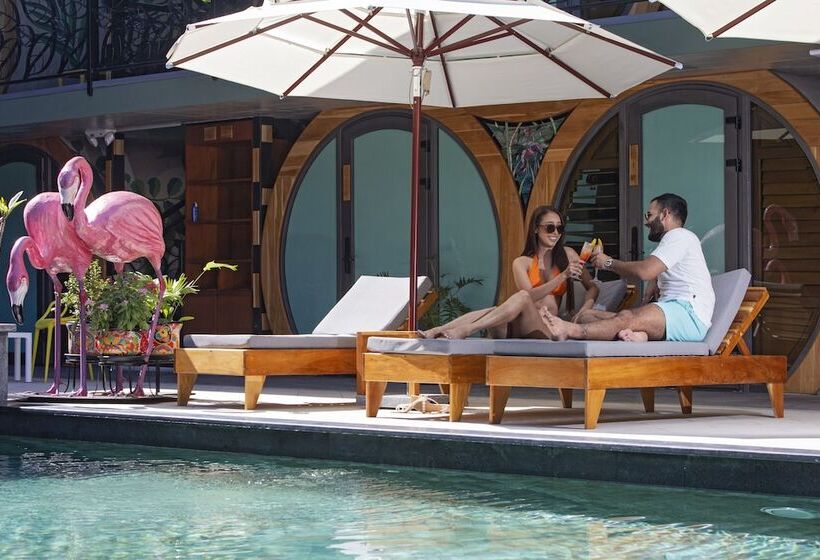 هتل Saranda Boutique