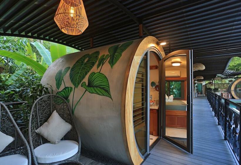 هتل Saranda Boutique