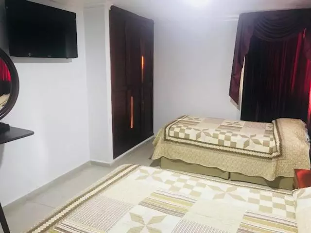 ホテル Tarento Suite