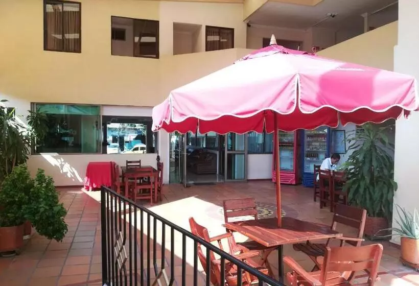 ホテル Tarento Suite