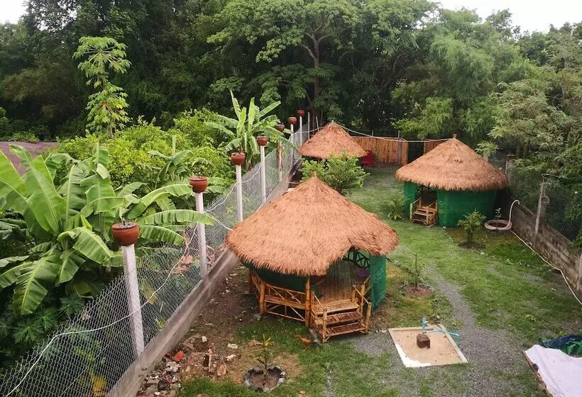 ホテル Village Pottery Garden Villa