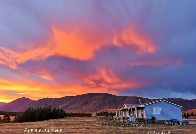 Kahurangi Twizel Hosted Bed & Breakfast