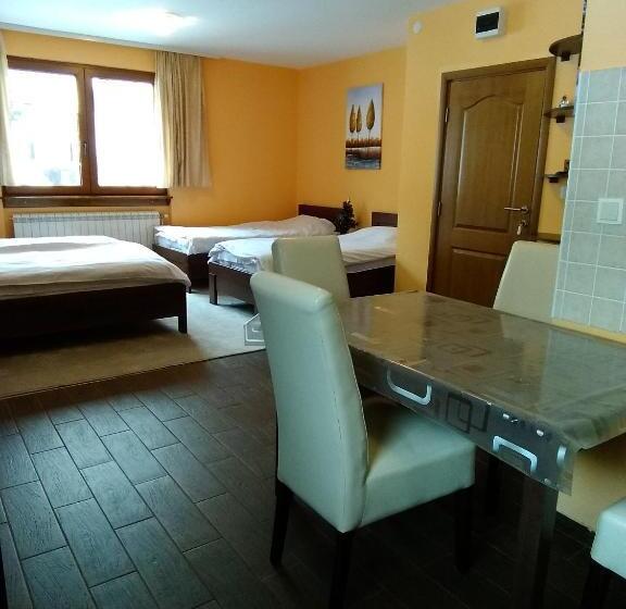 پانسیون Apartman Vila Natasa