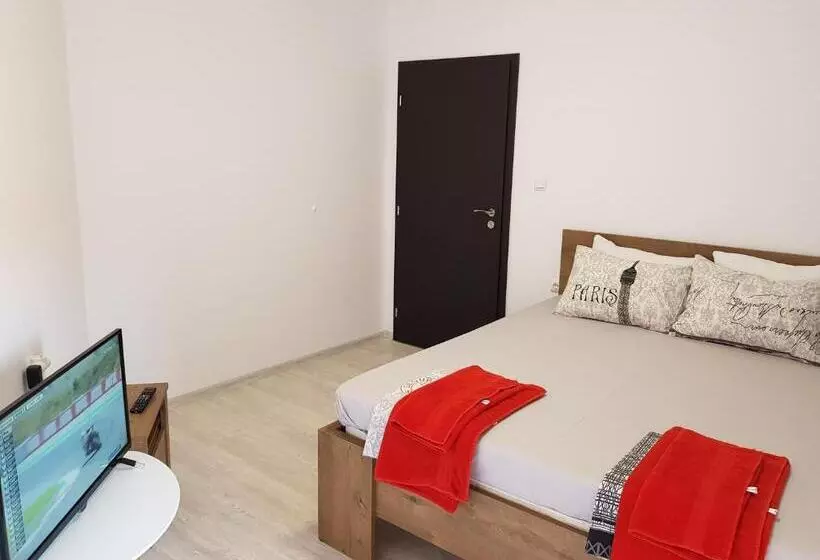 ペンション Apartments Alexandra
