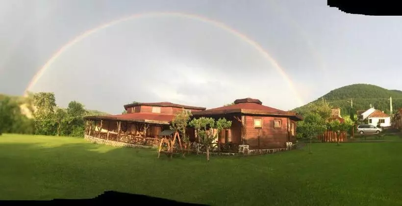 ペンション Bodrogeni Căsuțe