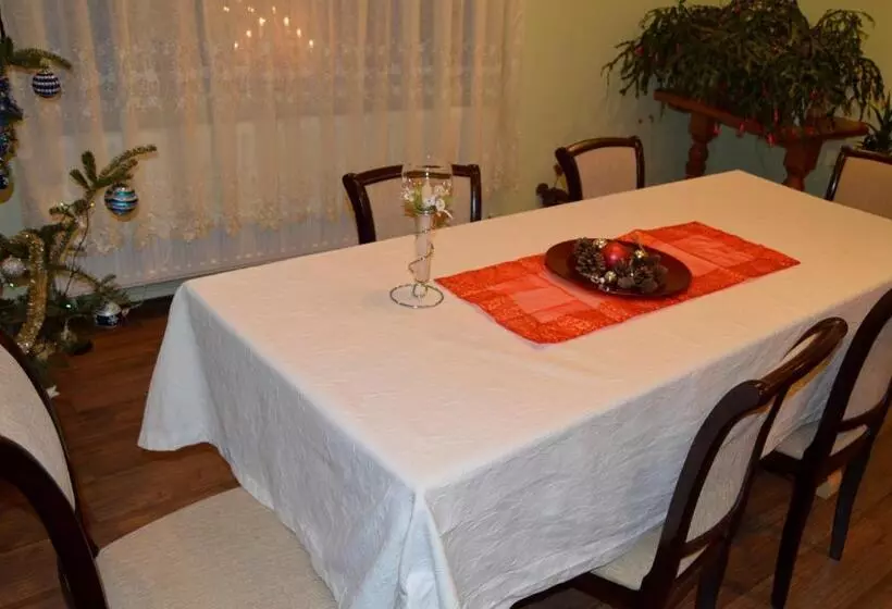 ペンション Casa Piatra Craiului