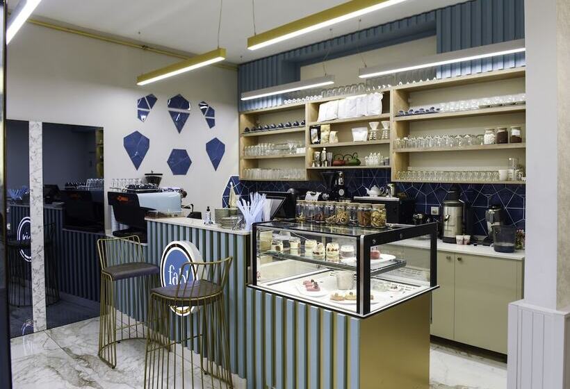 پانسیون Pier 21 House