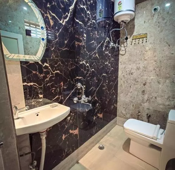 Majatalo Rajguru Guest House