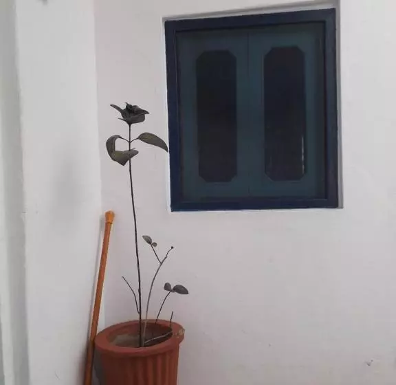 Majatalo Rajguru Guest House