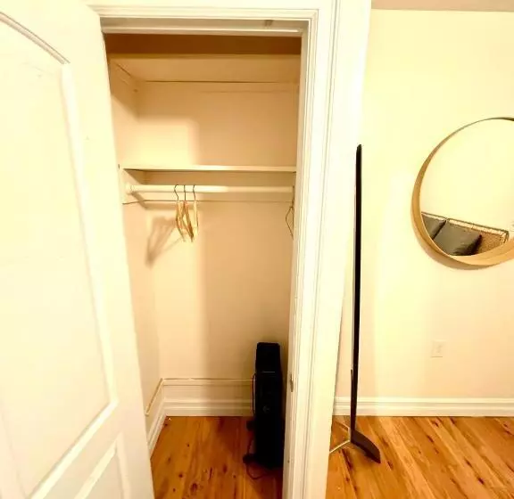 Majatalo The Waltham Private Room & Bathroom Jfk Lga 10min I 20min Manhattanpenn Station Bullet Train