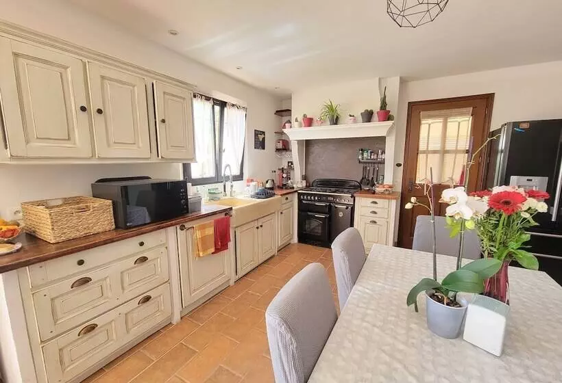 Majatalo Villa Tropez