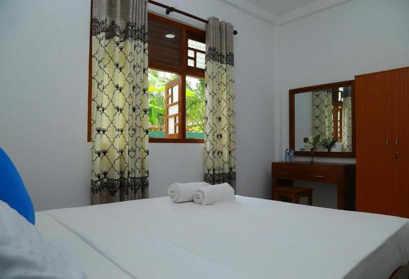 بنسيون White Villa Koggala