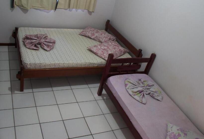 호스텔 Pousada Oliveira Guarda Do Embaú