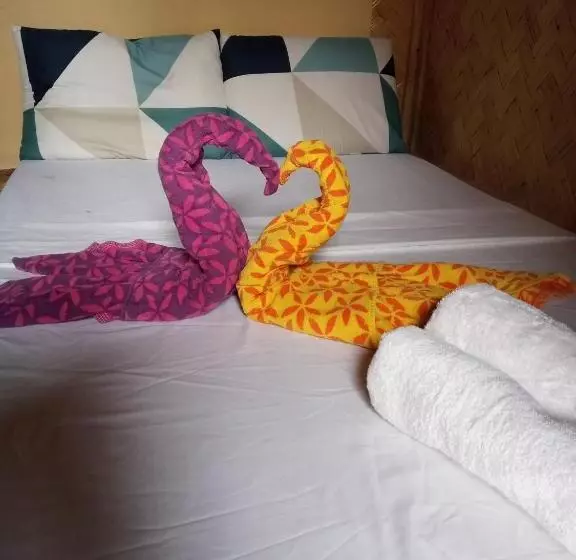 ベッドアンドブレックファースト Balai Ko Beach & Cottages