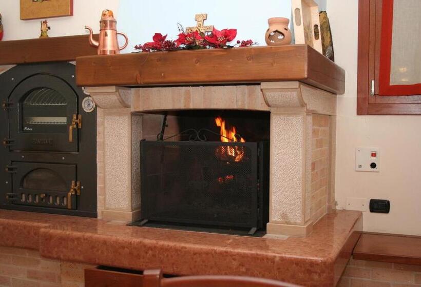 تختخواب و صبحانه Villarosa