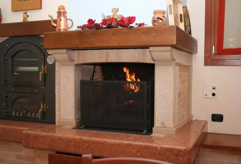 ベッドアンドブレックファースト Villarosa