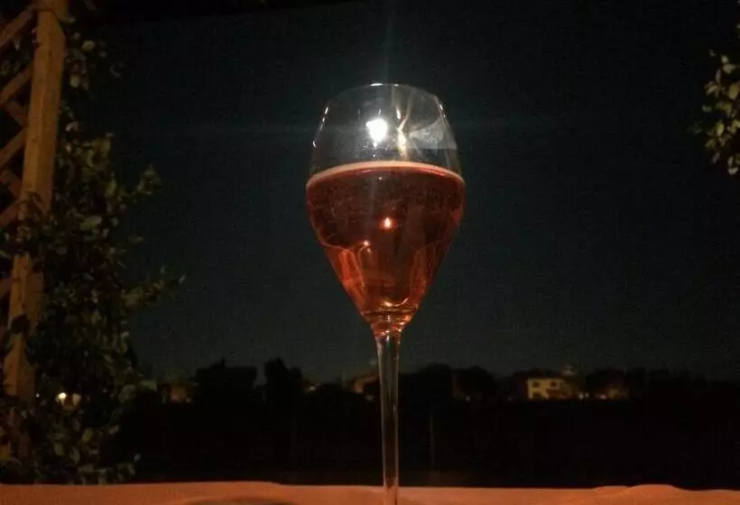 ベッドアンドブレックファースト Villarosa