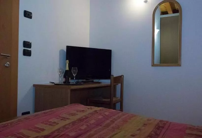 ベッドアンドブレックファースト Villarosa